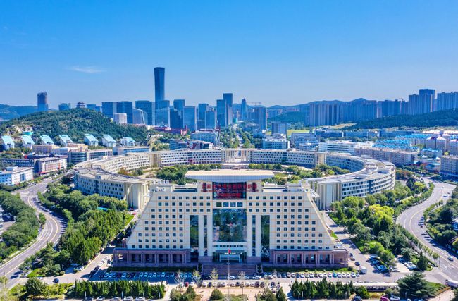 三十年发展跨上新台阶 济南高新区跻身国家高新区前十