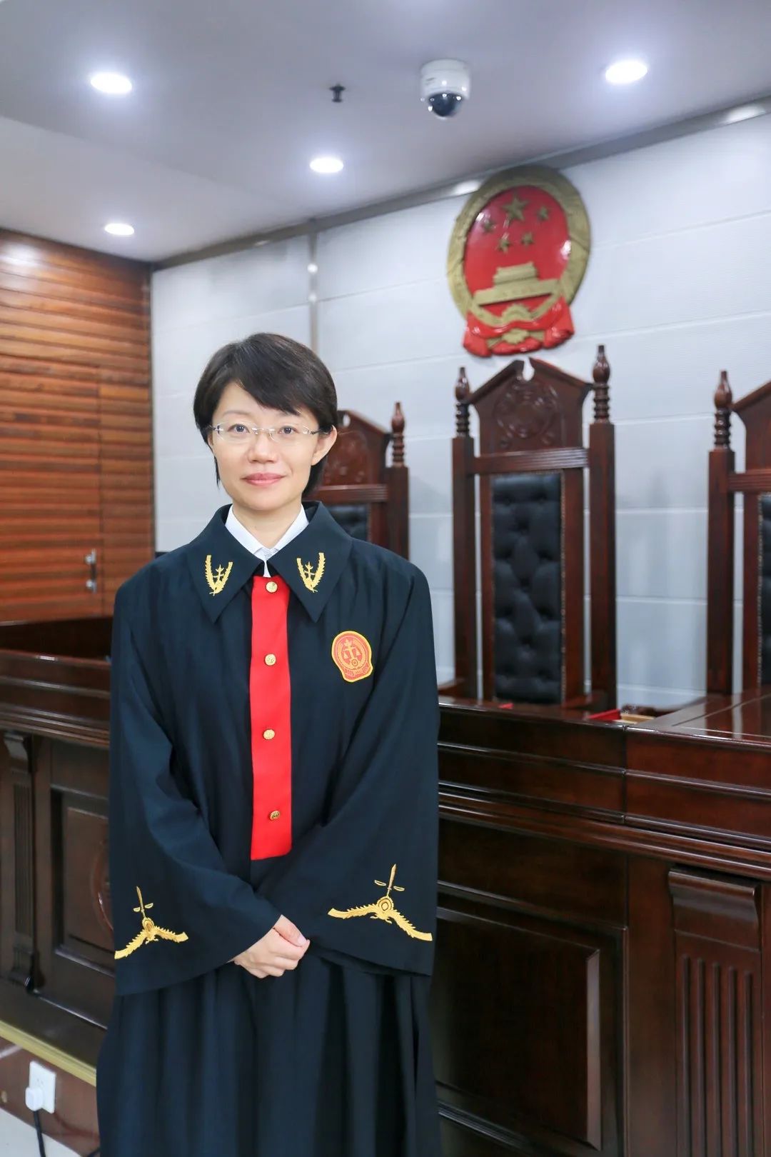 【历城法官说法之三十】租赁的仓库漏雨数百箱名贵白酒被淹外包装受损严重责任应该由谁承担？